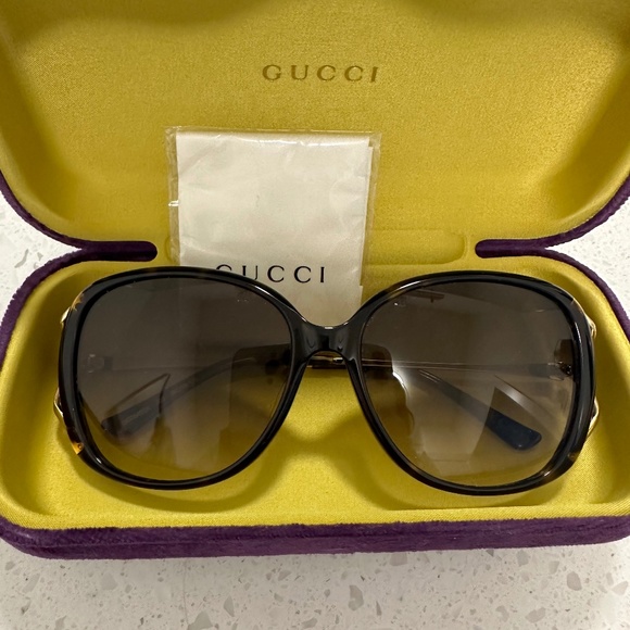 Gucci Accessories - Gucci Sunglasses